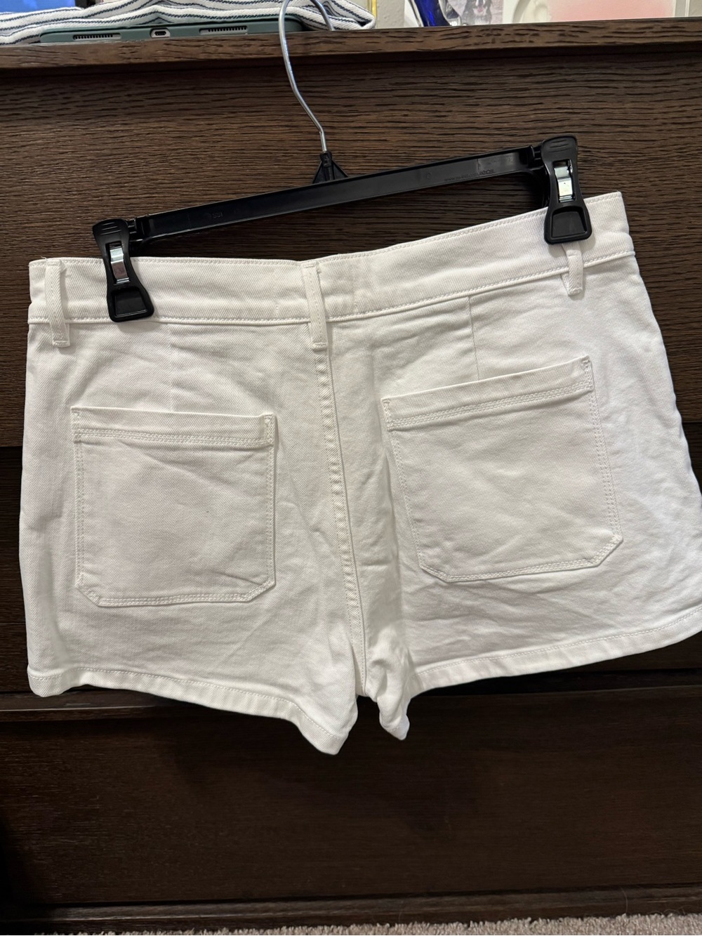 Frame Denim White Cotton Utility Short Shorts - Picture 2 of 3